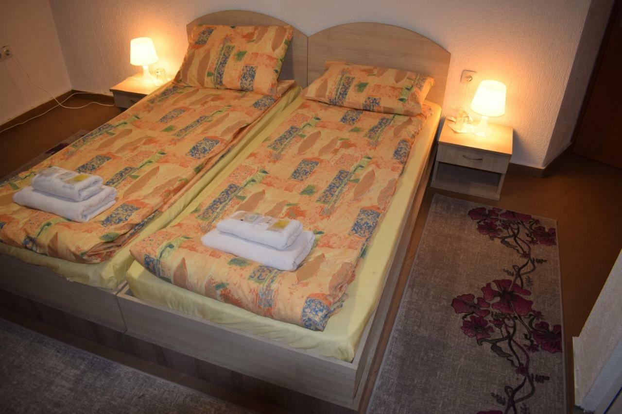 Mamin Kolio Hotel Bansko Bagian luar foto