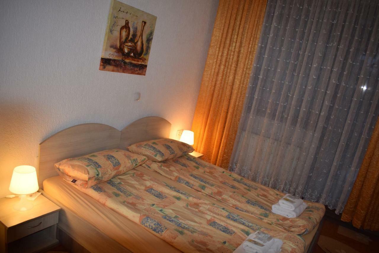 Mamin Kolio Hotel Bansko Bagian luar foto